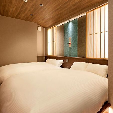 古今 天下茶屋 With A Private Parking Lot And A Half Open-Air Bath And Direct To Kix Villa Osaka Eksteriør billede
