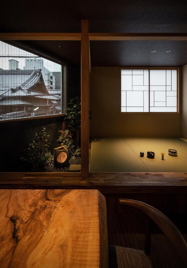 古今 天下茶屋 With A Private Parking Lot And A Half Open-Air Bath And Direct To Kix Villa Osaka Eksteriør billede