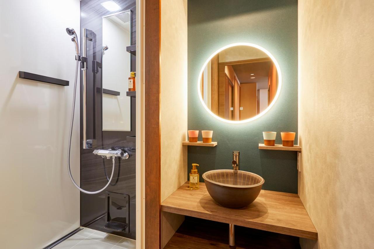 古今 天下茶屋 With A Private Parking Lot And A Half Open-Air Bath And Direct To Kix Villa Osaka Eksteriør billede