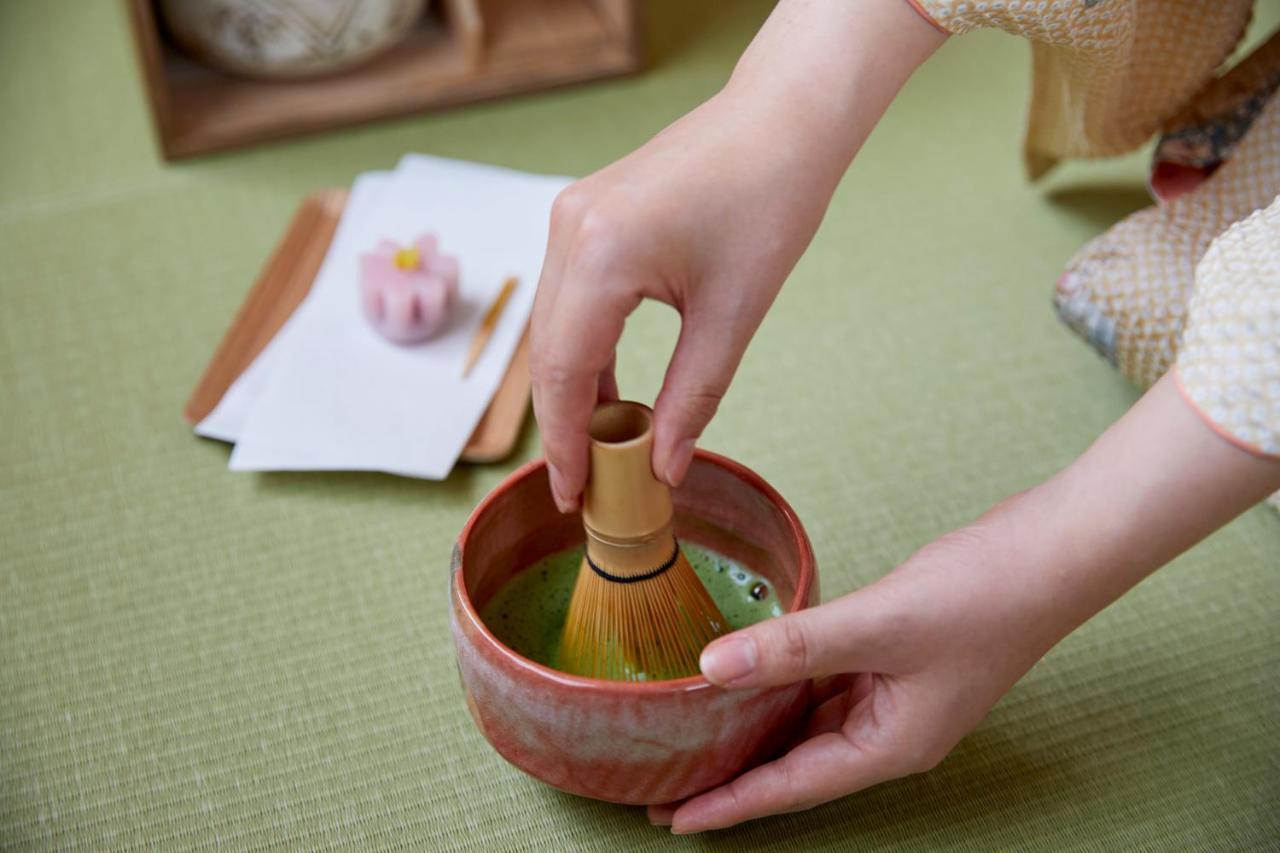 古今 天下茶屋 With A Private Parking Lot And A Half Open-Air Bath And Direct To Kix Villa Osaka Eksteriør billede